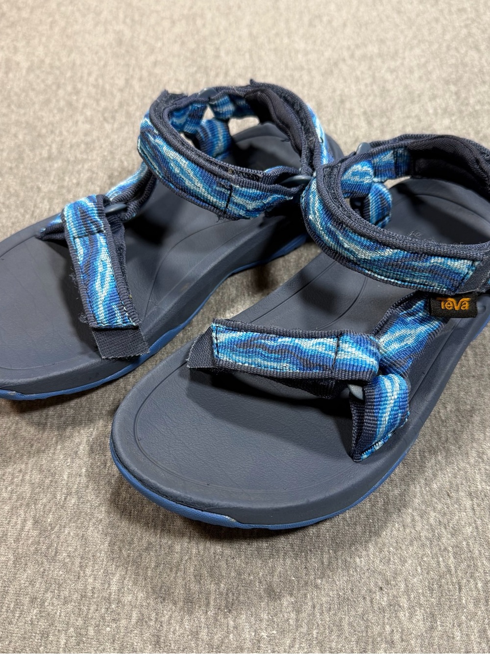 Teva Kids Hurricane XLT 2 Waves Mood Indigo Blue Strappy Sandals Size 13